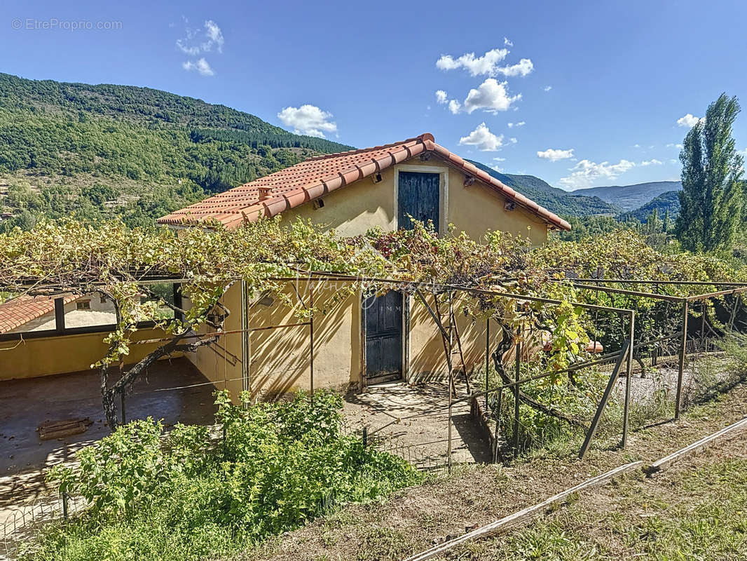 Maison à SAINT-AFFRIQUE