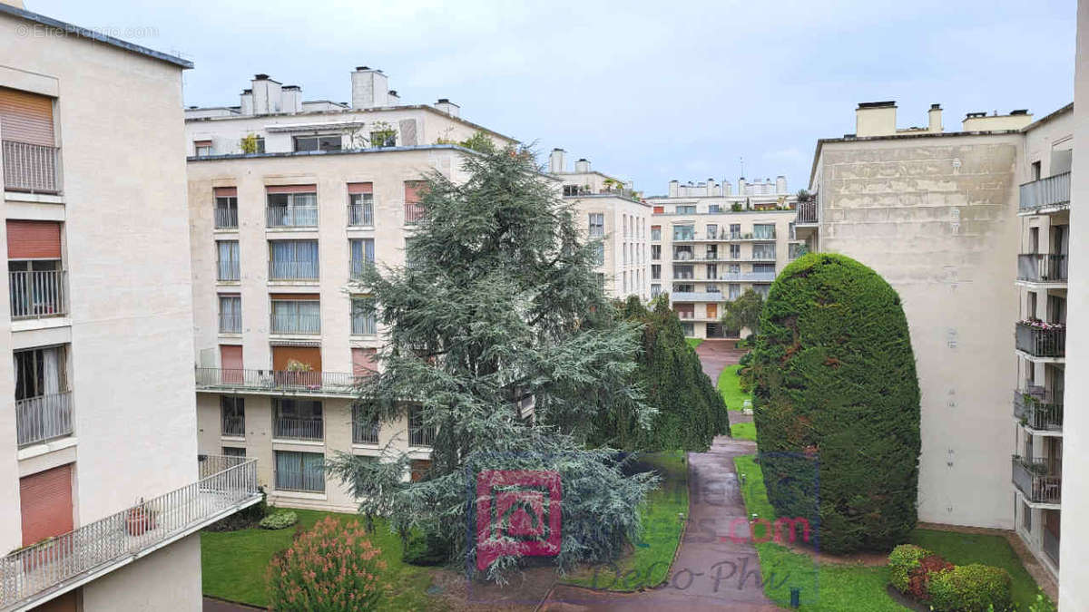 Appartement à VERSAILLES