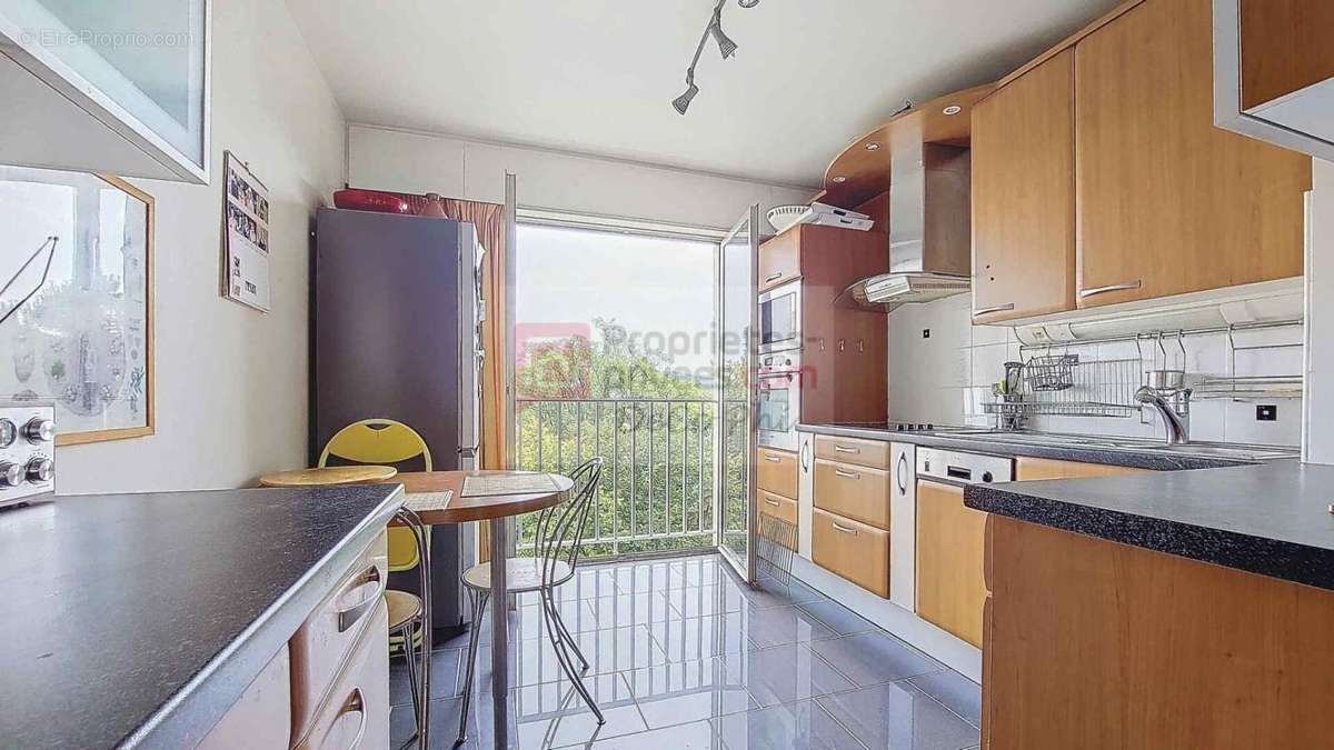 Appartement à VERSAILLES