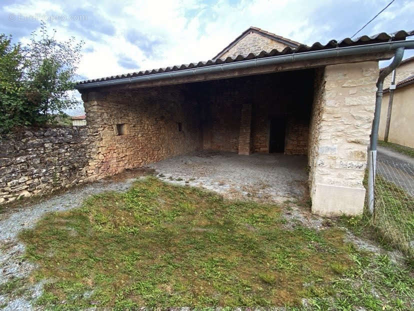 Maison à CORGNAC-SUR-L&#039;ISLE