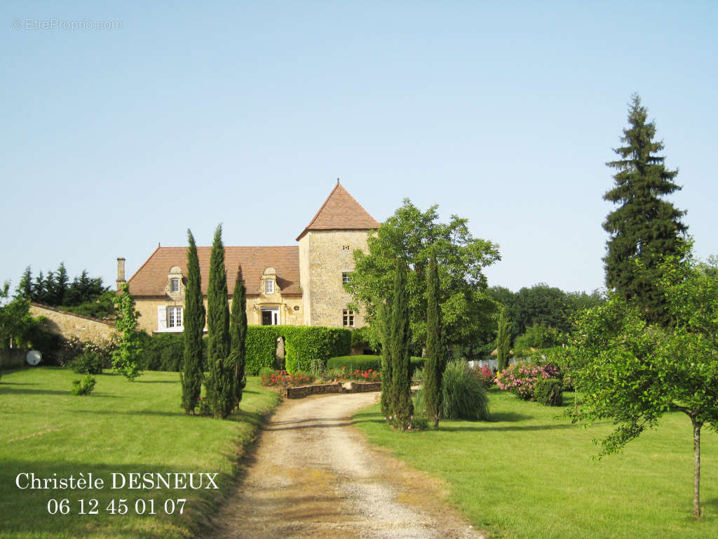 Maison à SARLAT-LA-CANEDA