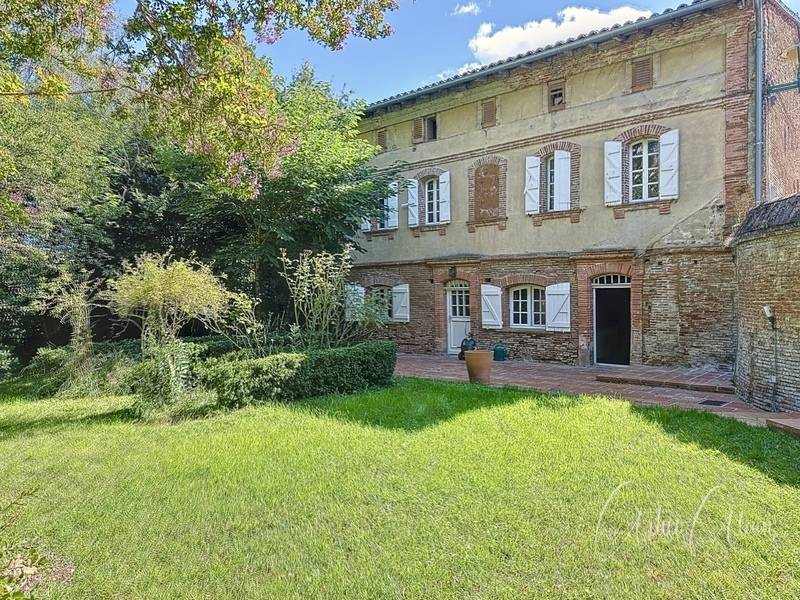 Maison à AYGUESVIVES