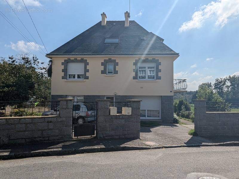 Appartement à GUEMENE-SUR-SCORFF