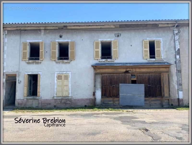 Maison à CHABRELOCHE