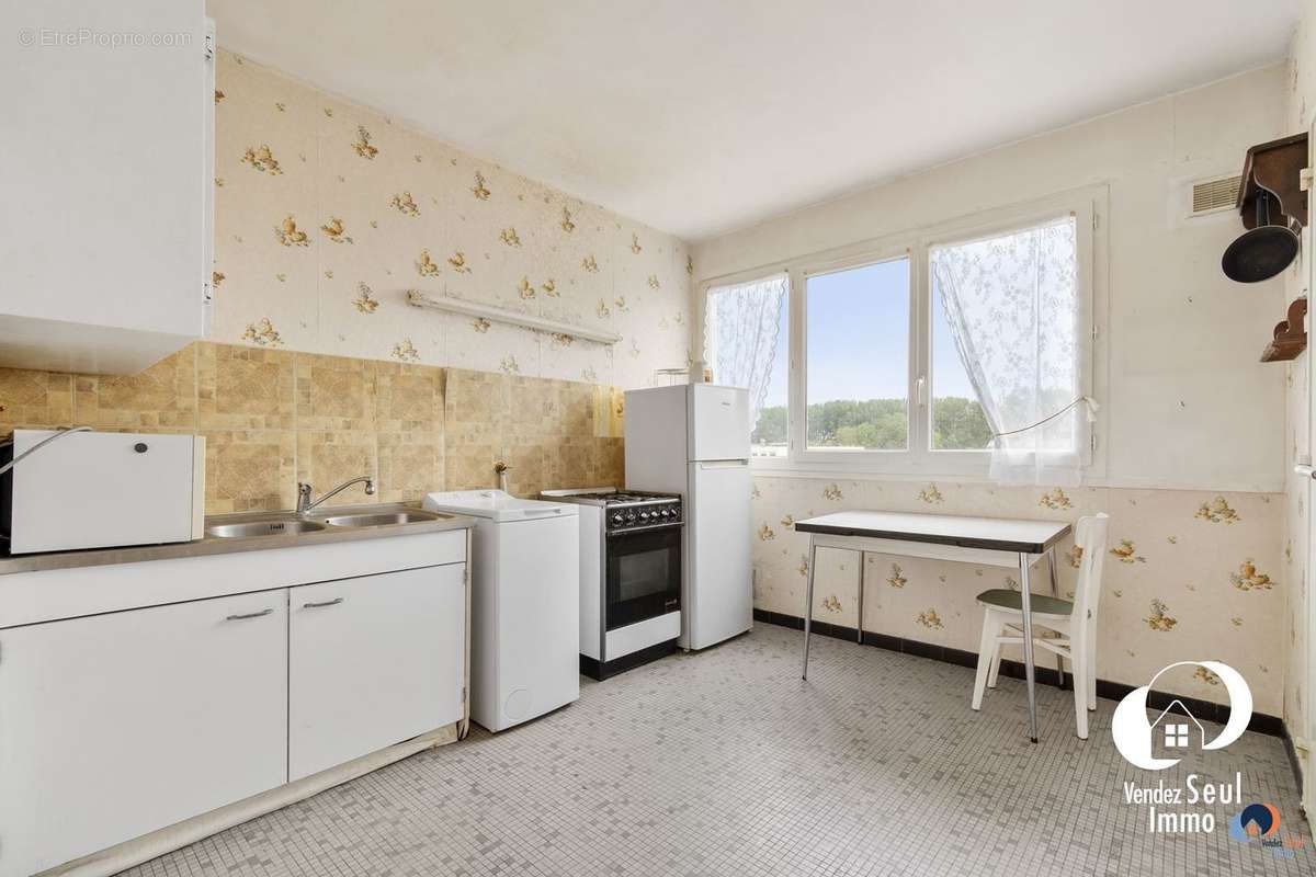 Appartement à VERNEUIL-SUR-SEINE