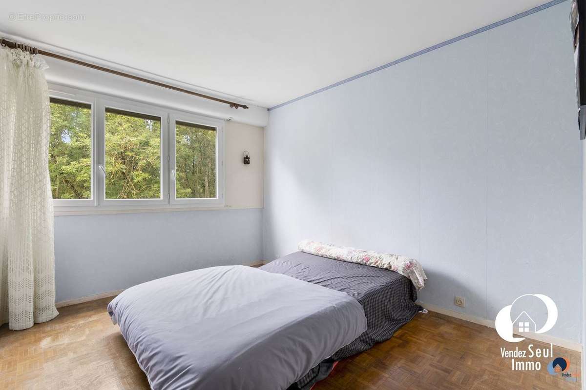 Appartement à VERNEUIL-SUR-SEINE