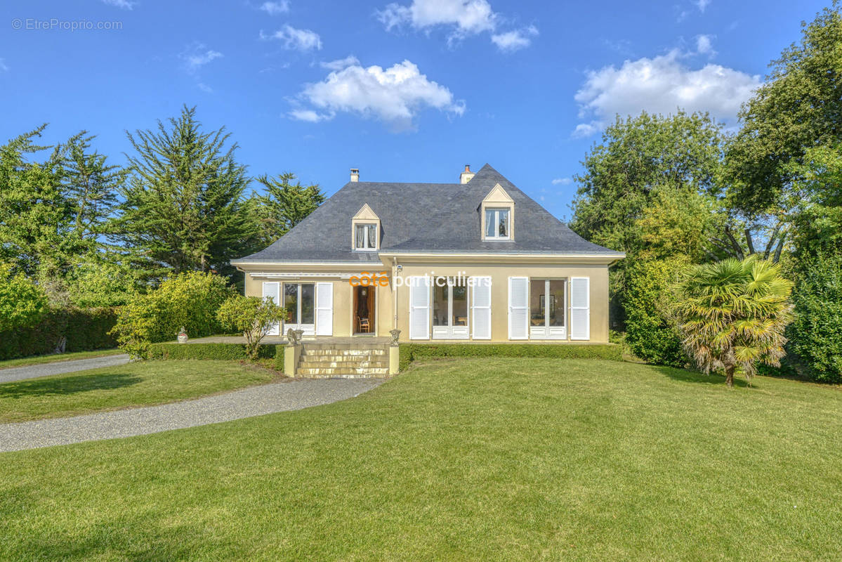 Maison à LES SORINIERES