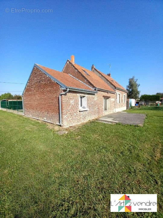 Maison à AMY