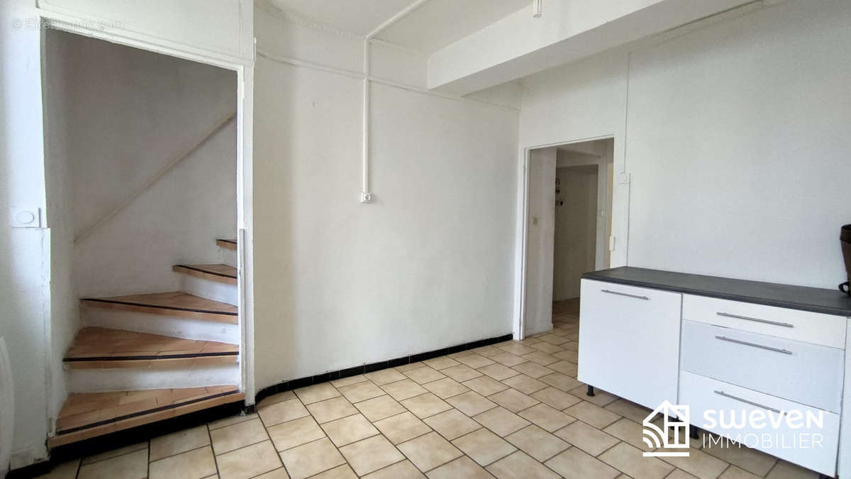 Appartement à TROUILLAS