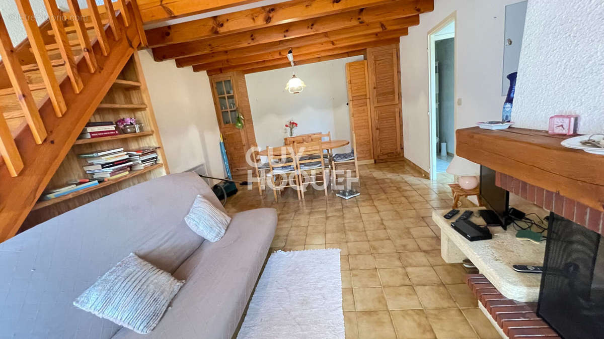 Appartement à ONESSE-ET-LAHARIE