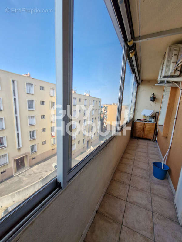 Appartement à MARSEILLE-15E