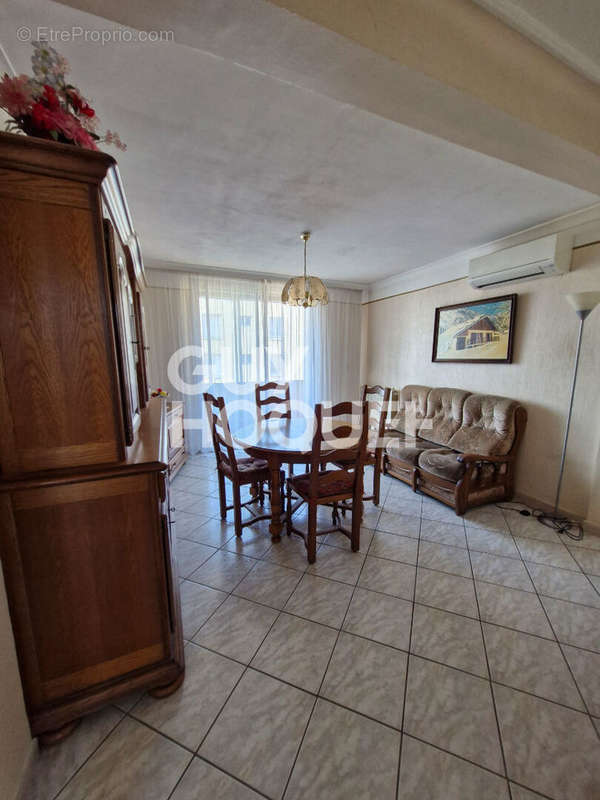 Appartement à MARSEILLE-15E