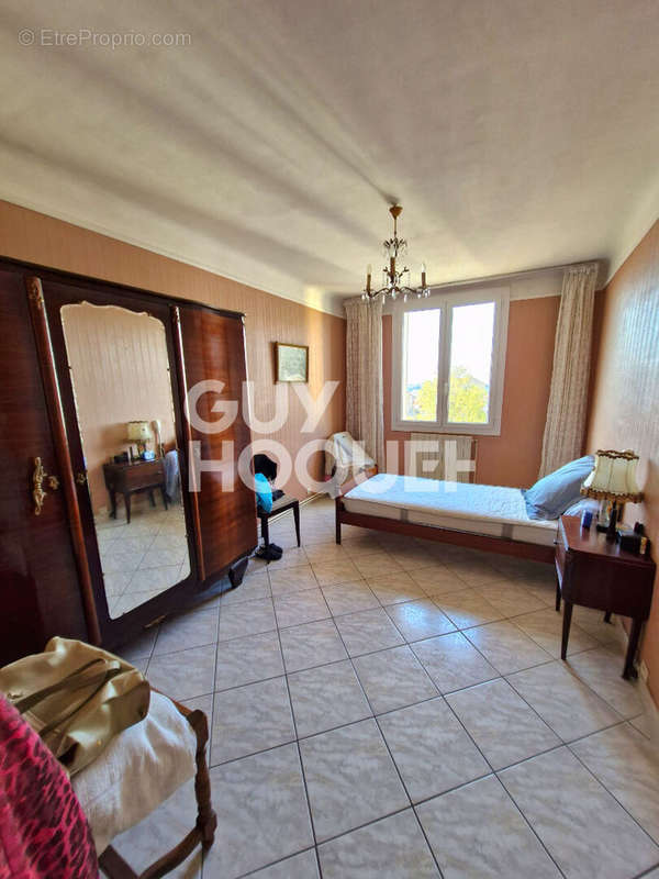 Appartement à MARSEILLE-15E