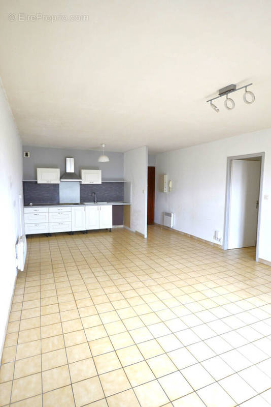 Appartement à SOUCIEU-EN-JARREST