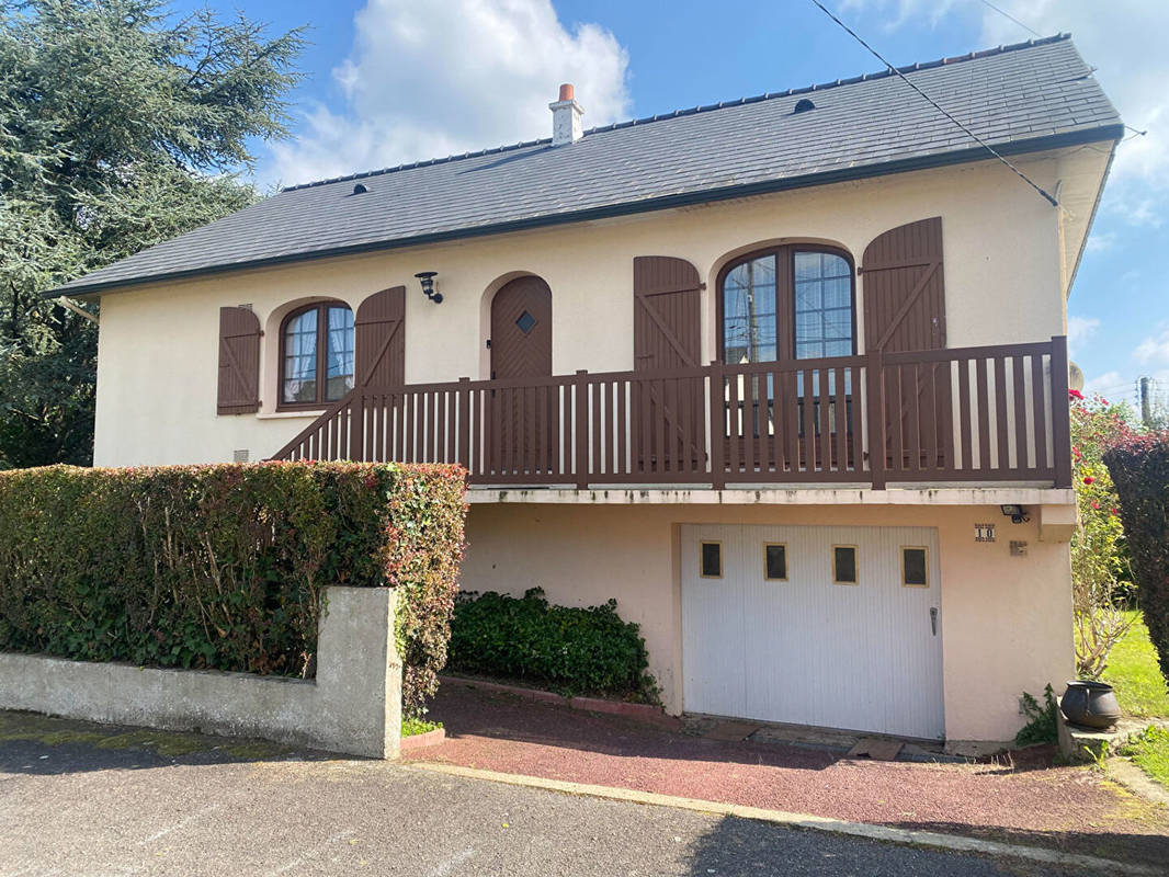 Maison à MAYENNE