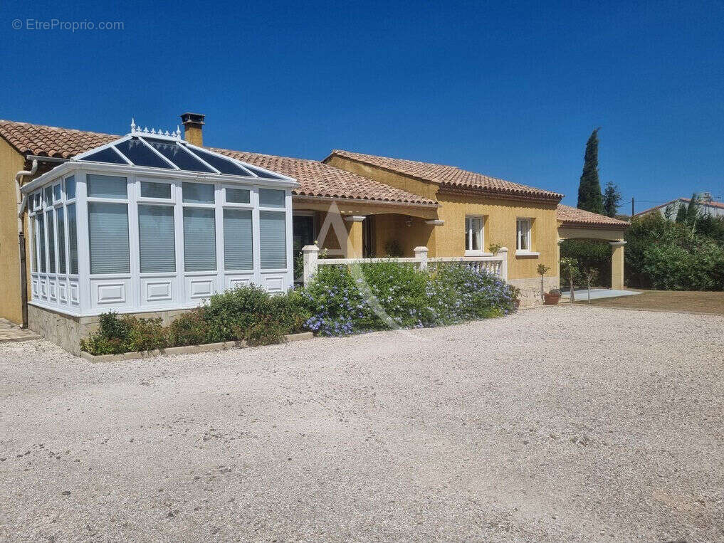 Maison à CUXAC-D&#039;AUDE