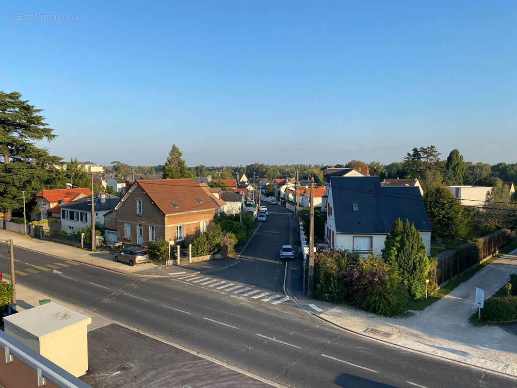 Appartement à SAINT-JEAN-DE-BRAYE