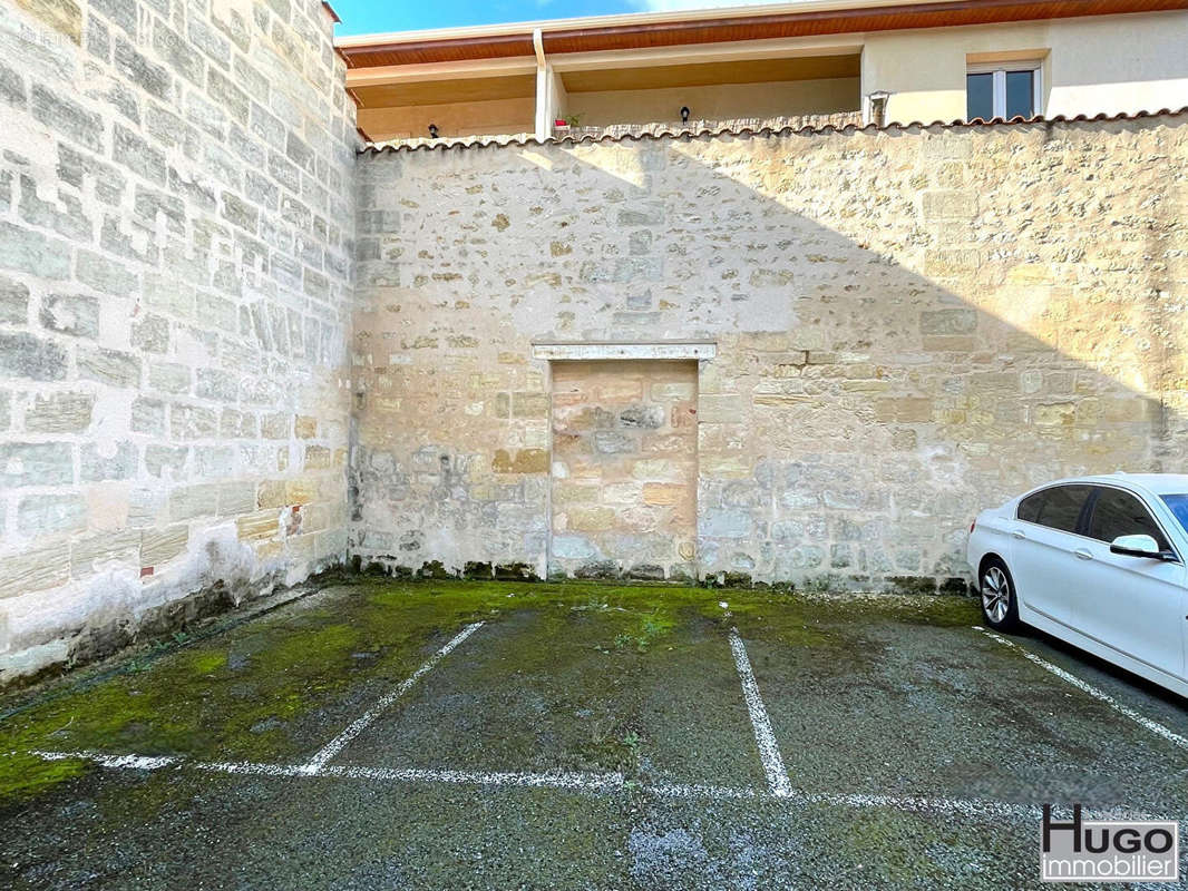 Parking à BORDEAUX