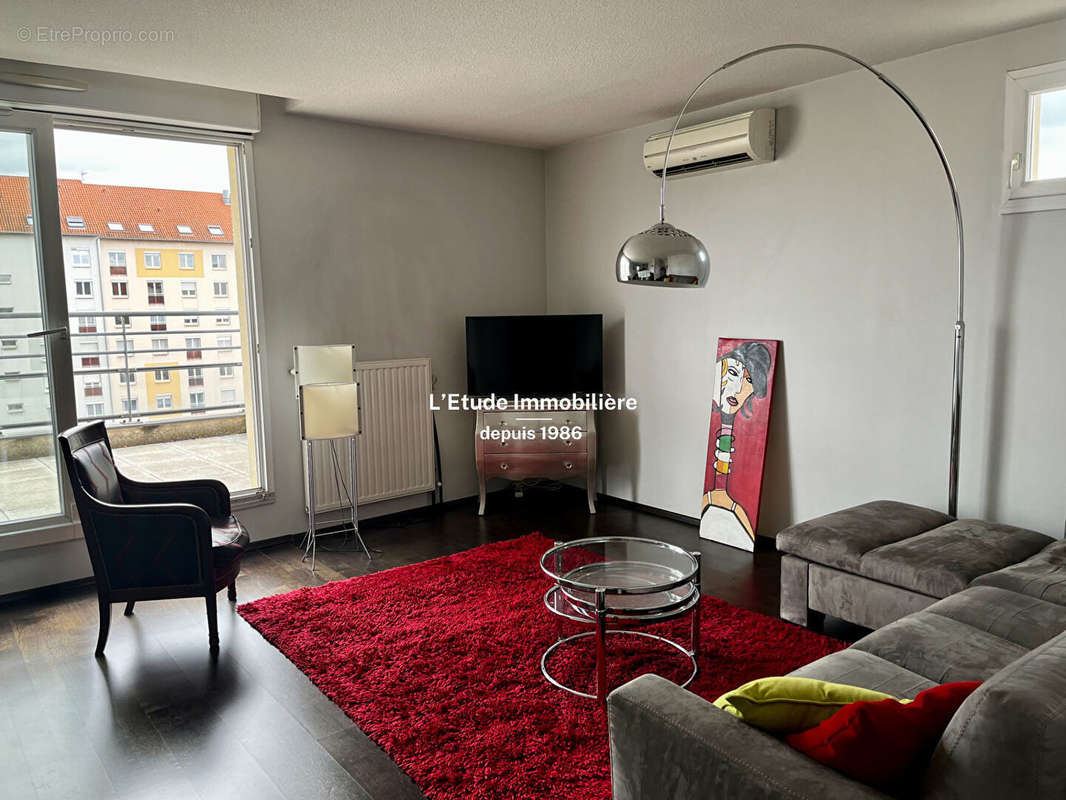 Appartement à LYON-8E