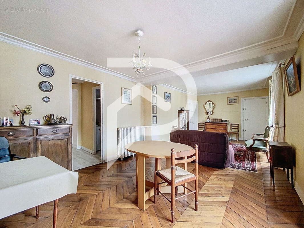 Appartement à SAINT-GERMAIN-EN-LAYE