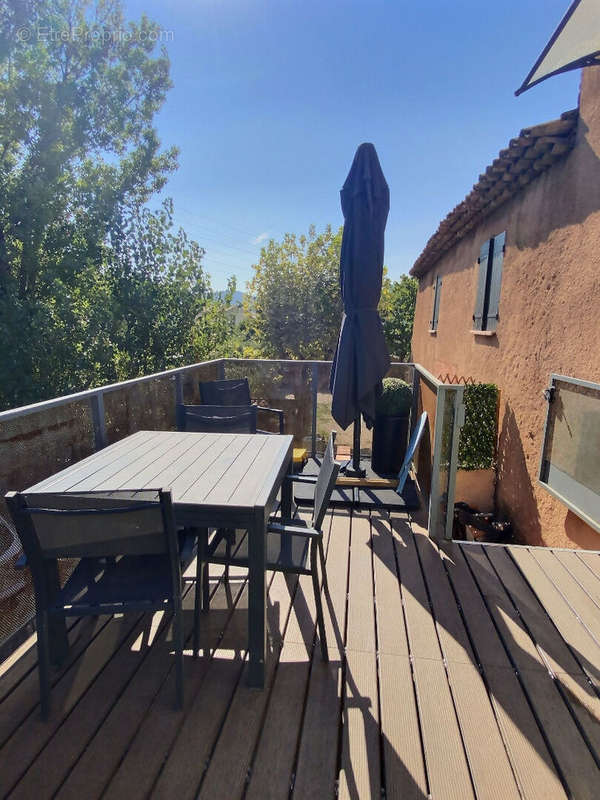 Appartement à MARSEILLE-11E