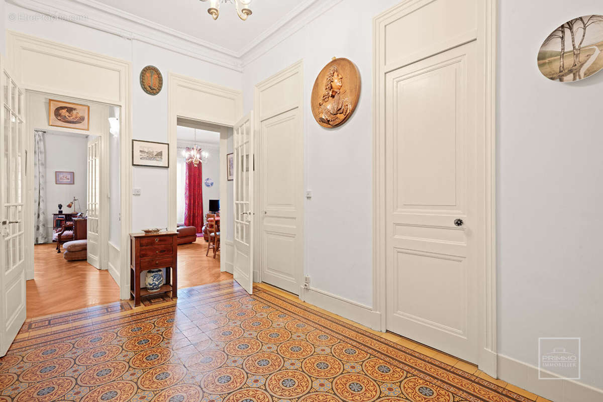 Appartement à LYON-6E