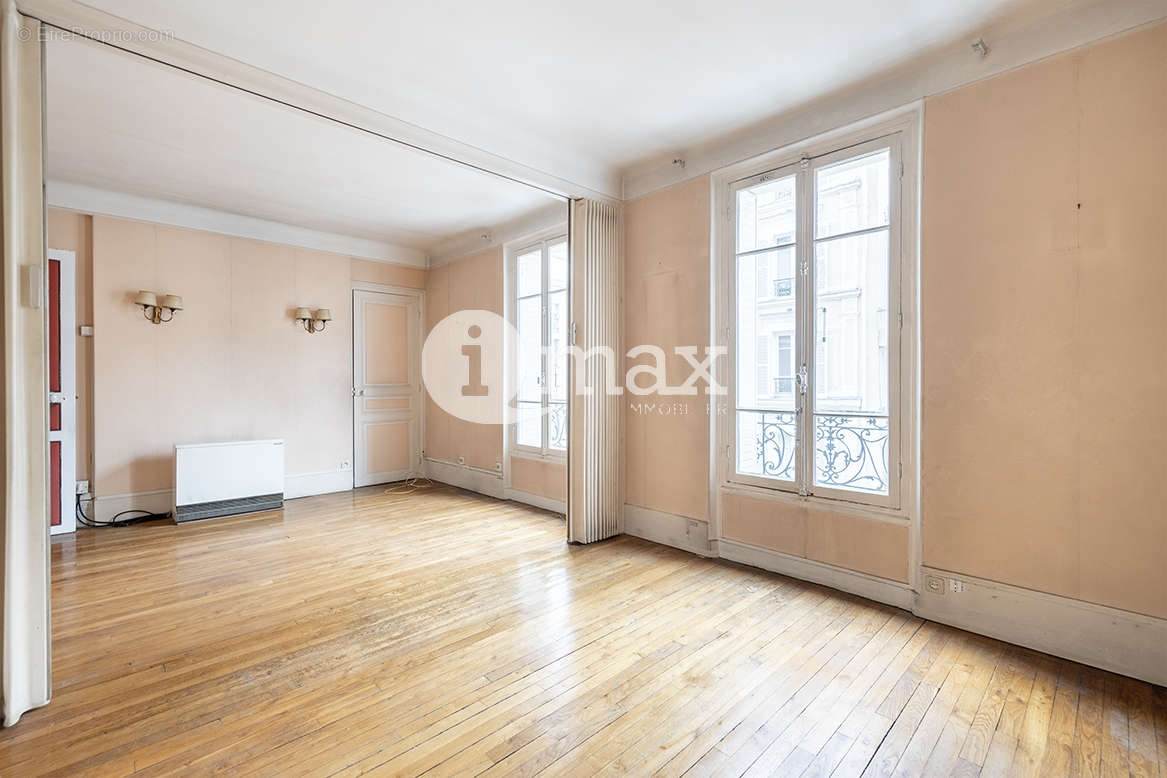 Appartement à LEVALLOIS-PERRET