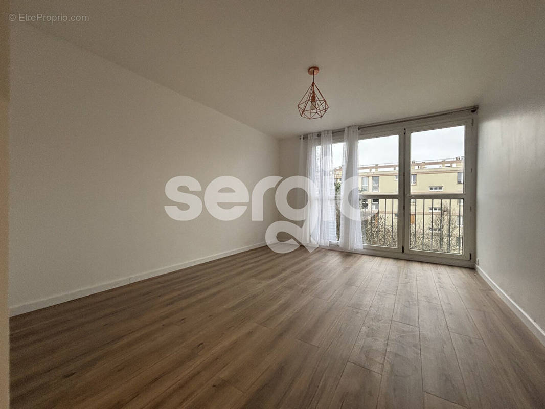 Appartement à VITRY-SUR-SEINE