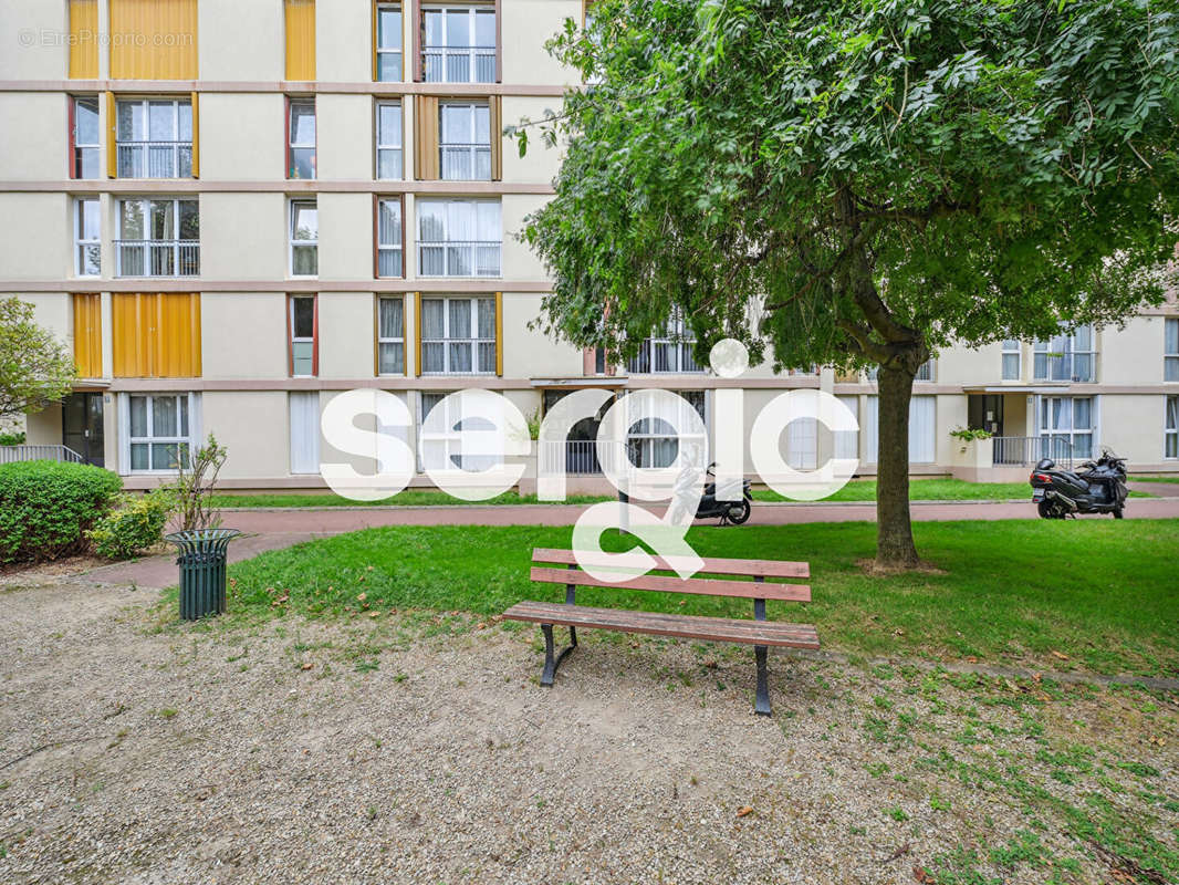 Appartement à VITRY-SUR-SEINE