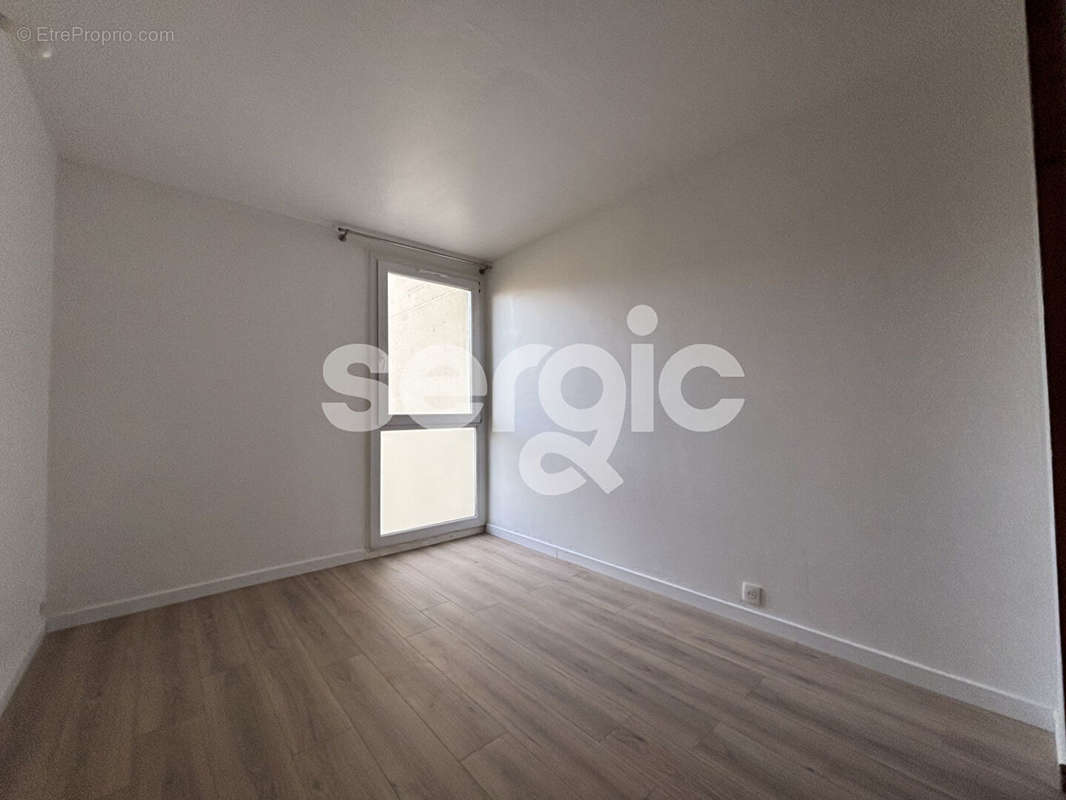 Appartement à VITRY-SUR-SEINE