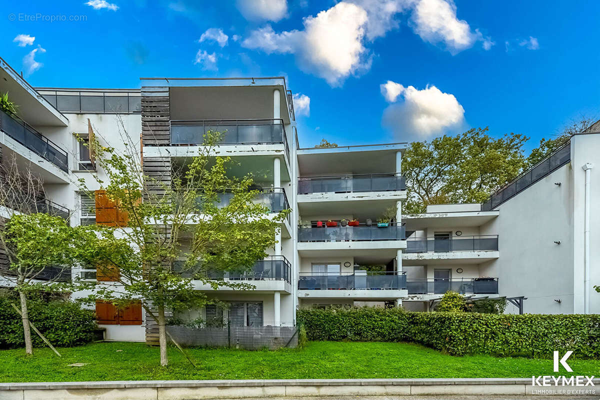 Appartement à LOUVRES