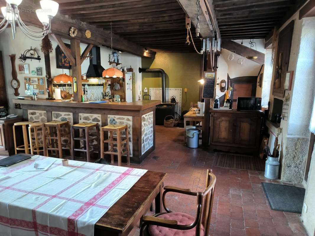 Salle à Manger - Maison à ARLEUF