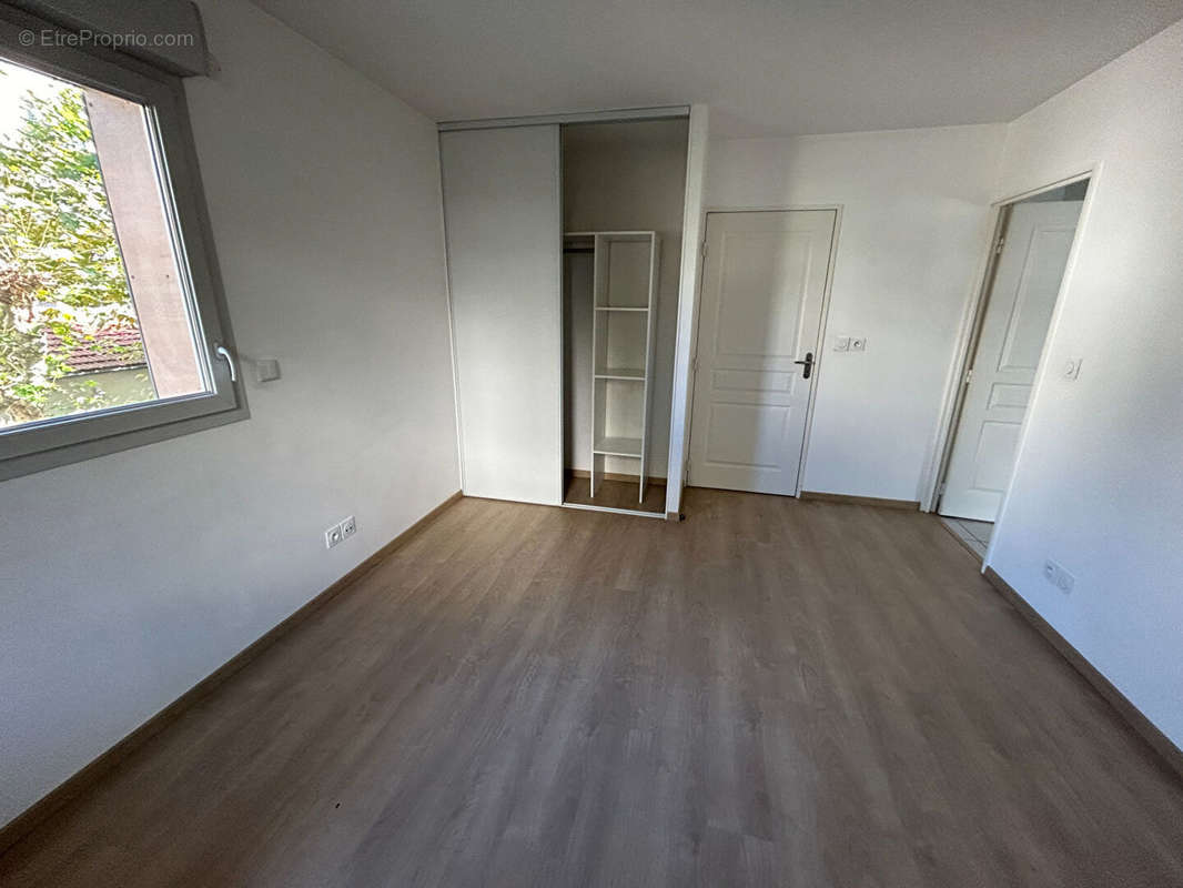 Appartement à LYON-8E