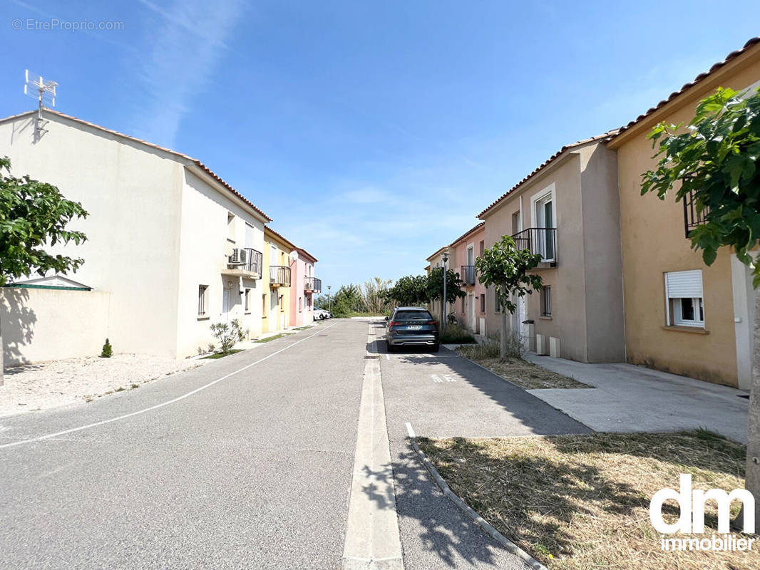 Maison à CHATEAUNEUF-LES-MARTIGUES