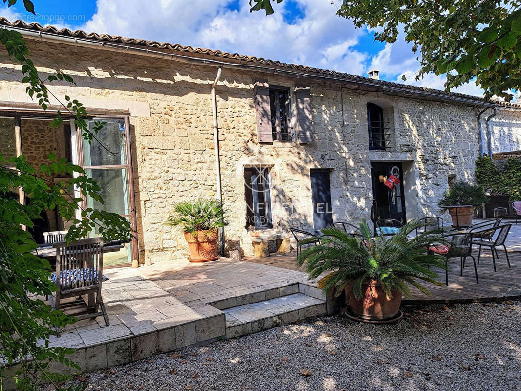 Maison à SAINT-REMY-DE-PROVENCE