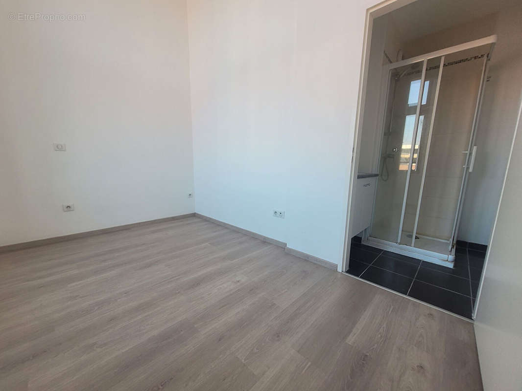 Appartement à HELLEMMES-LILLE