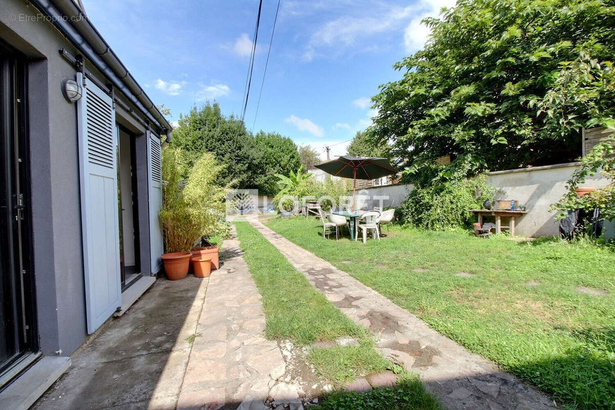 Maison à MONTREUIL