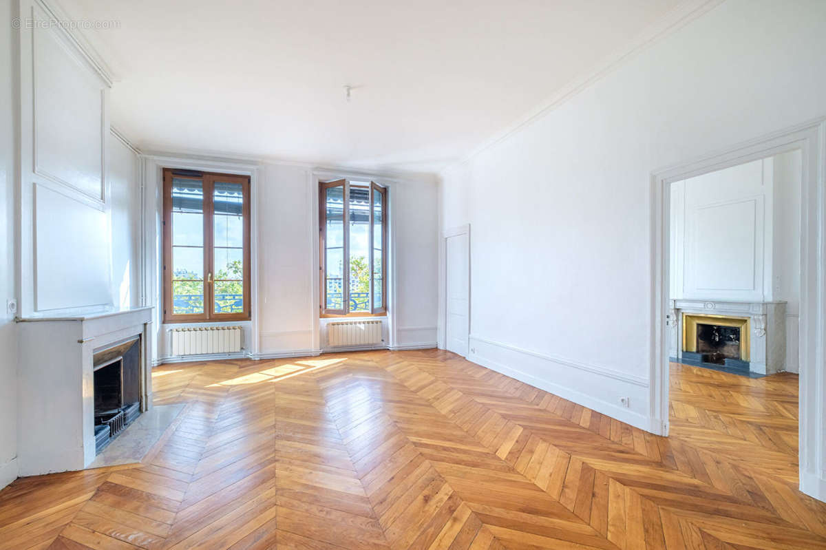 Appartement à LYON-4E