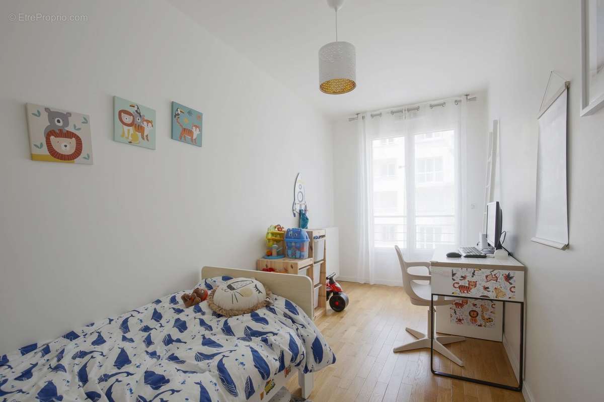 Appartement à ASNIERES-SUR-SEINE