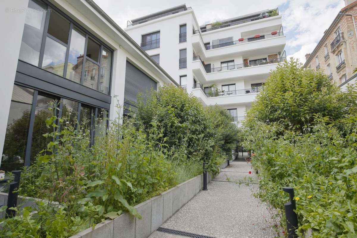 Appartement à ASNIERES-SUR-SEINE