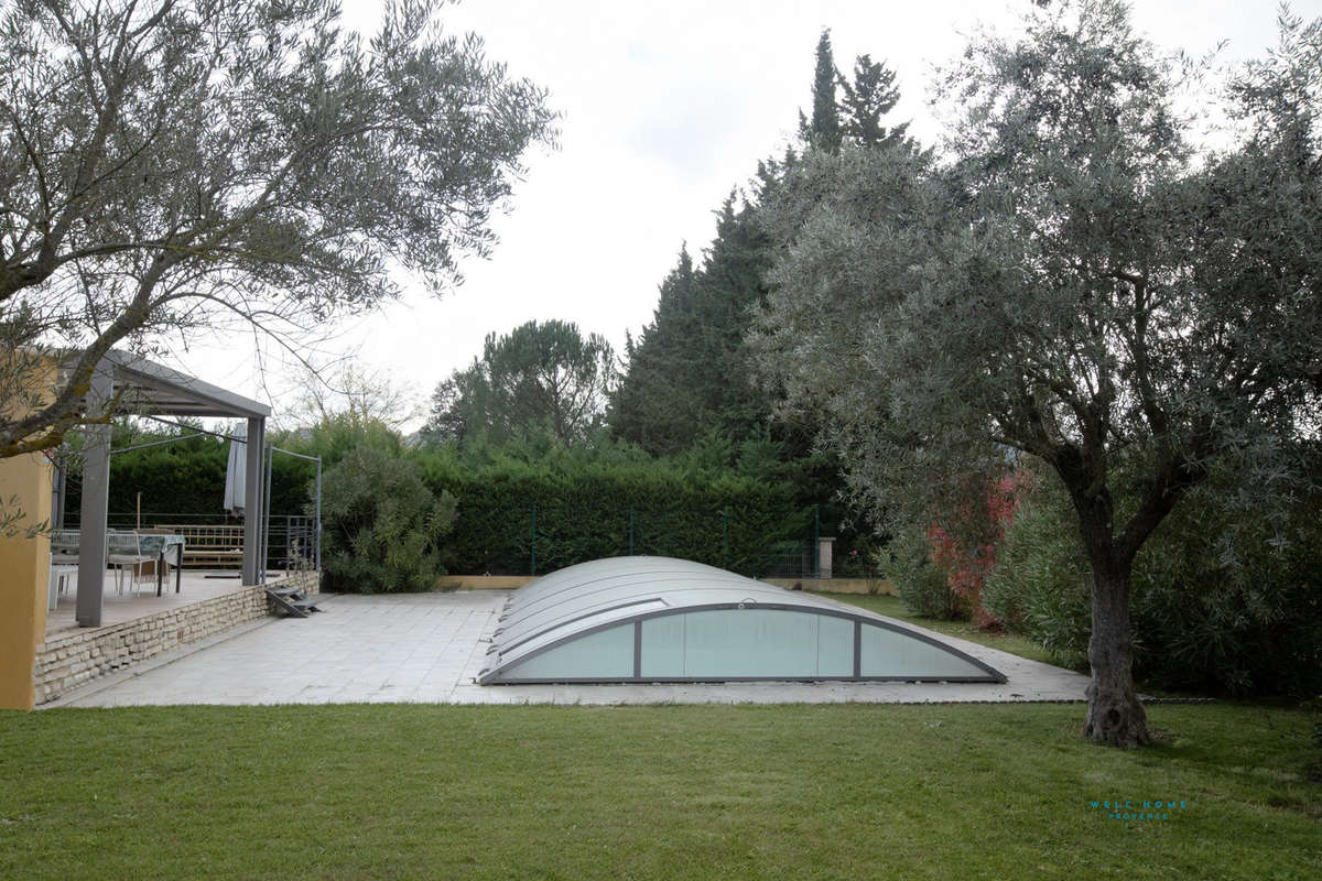 Jardin arriére piscine - Maison à VERNEGUES