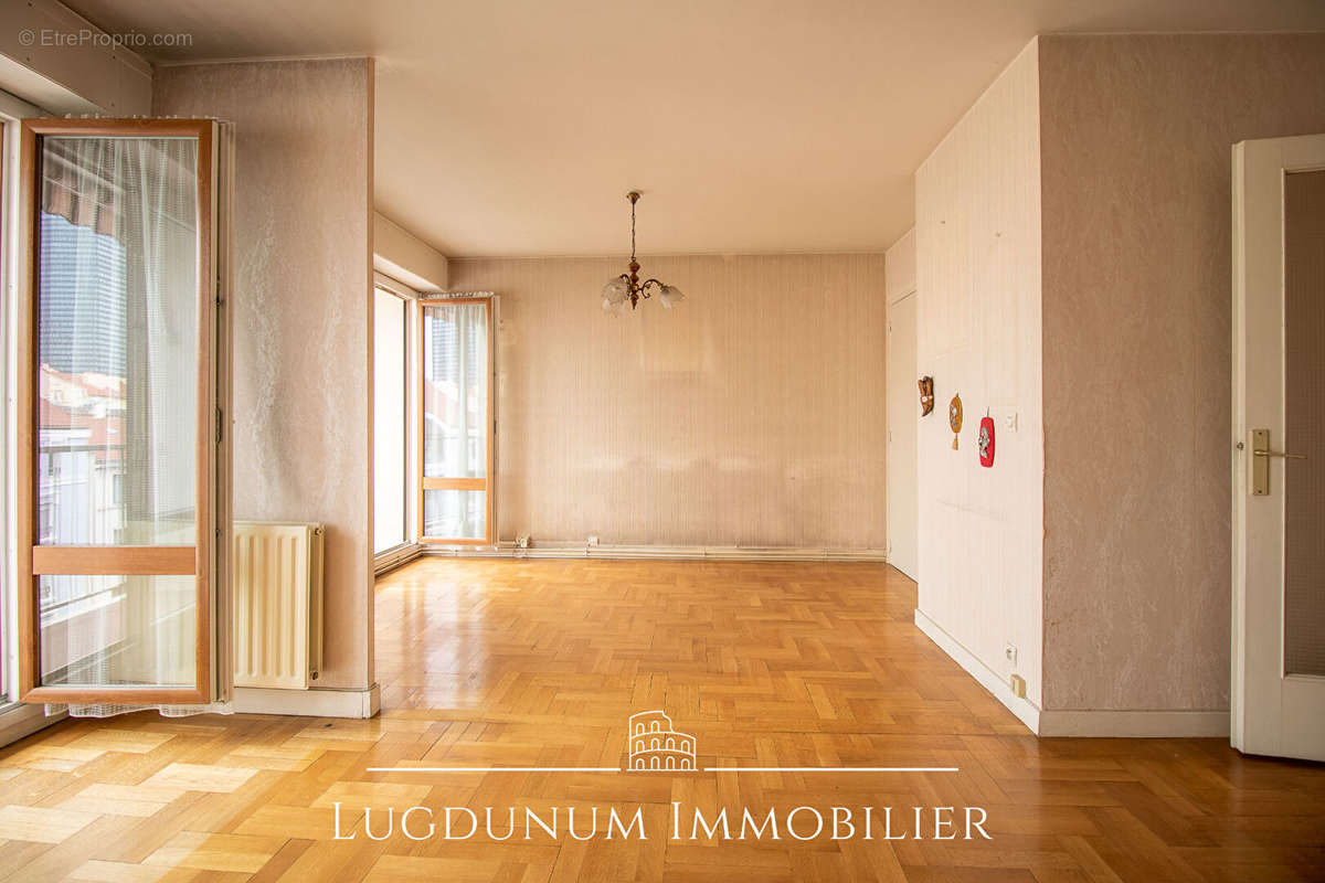 Appartement à LYON-3E