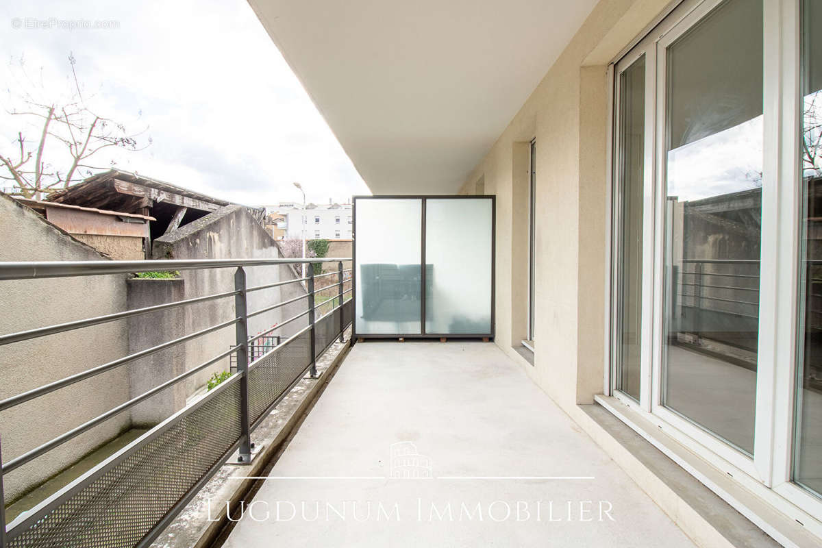 Appartement à LYON-9E