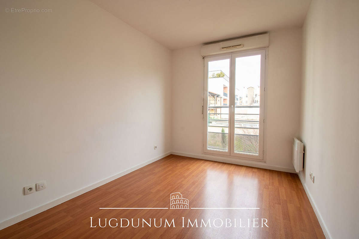 Appartement à LYON-9E