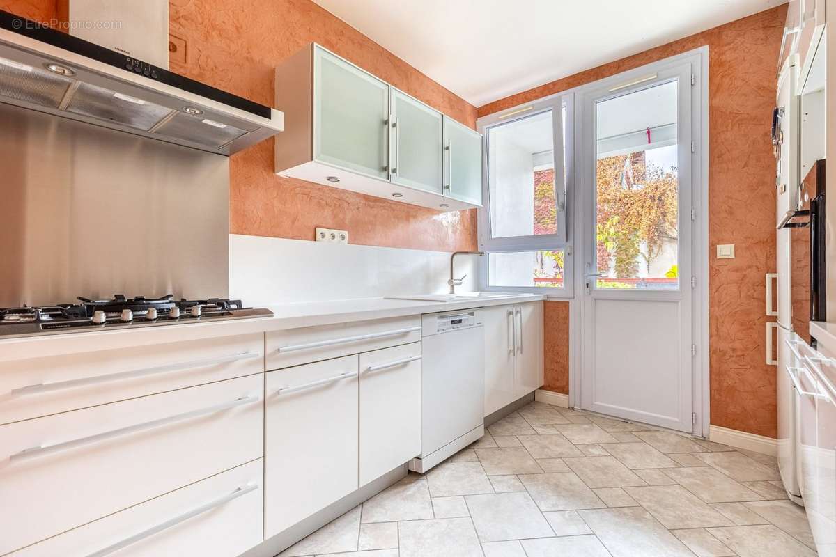 Cuisine indépendante - Appartement à BORDEAUX