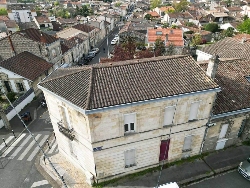 Appartement à BORDEAUX