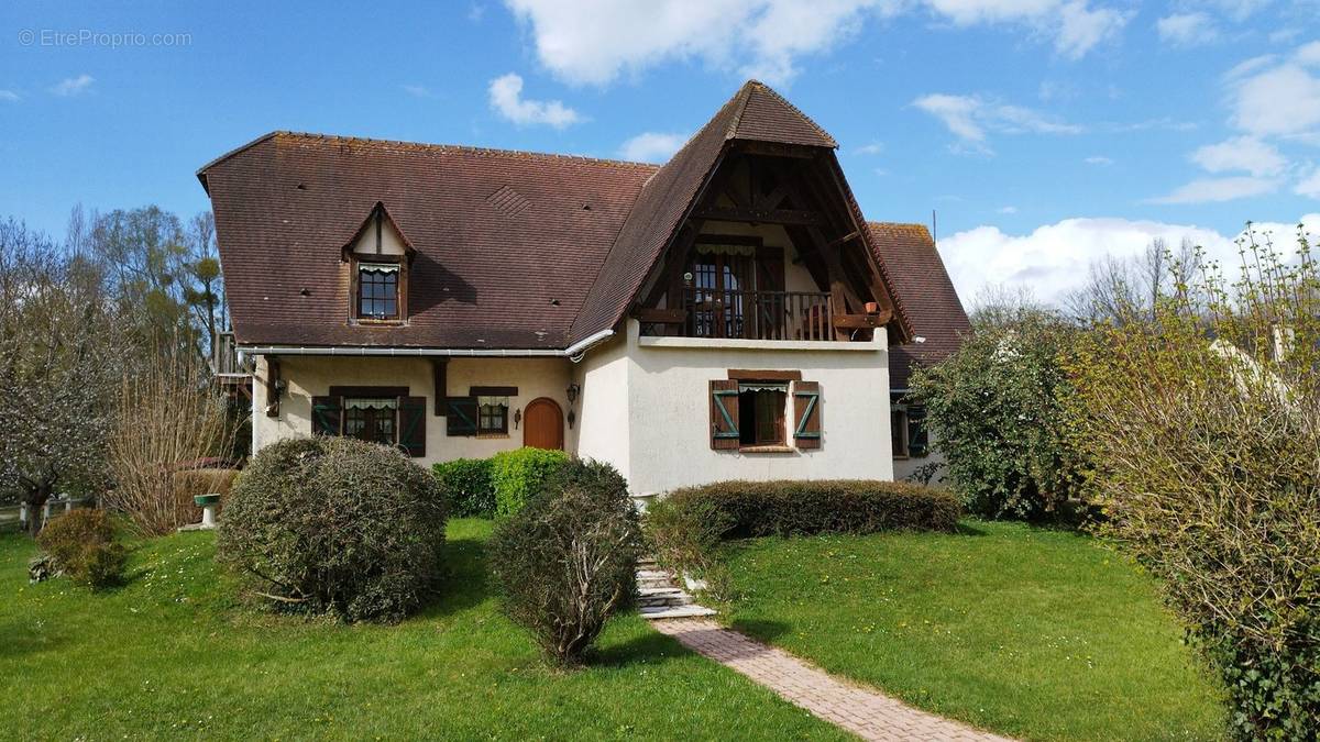 Maison à PACY-SUR-EURE