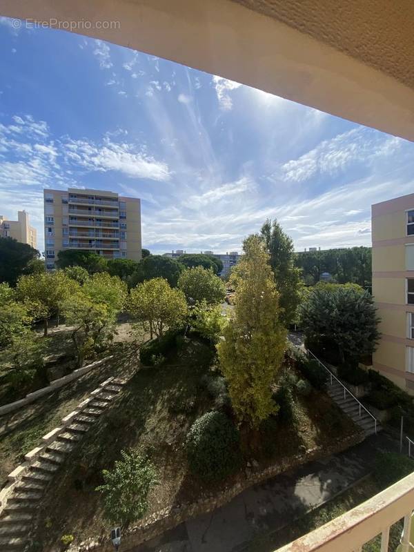 Appartement à MARSEILLE-12E