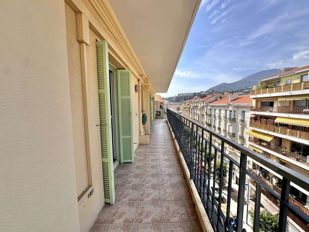 Appartement à MENTON