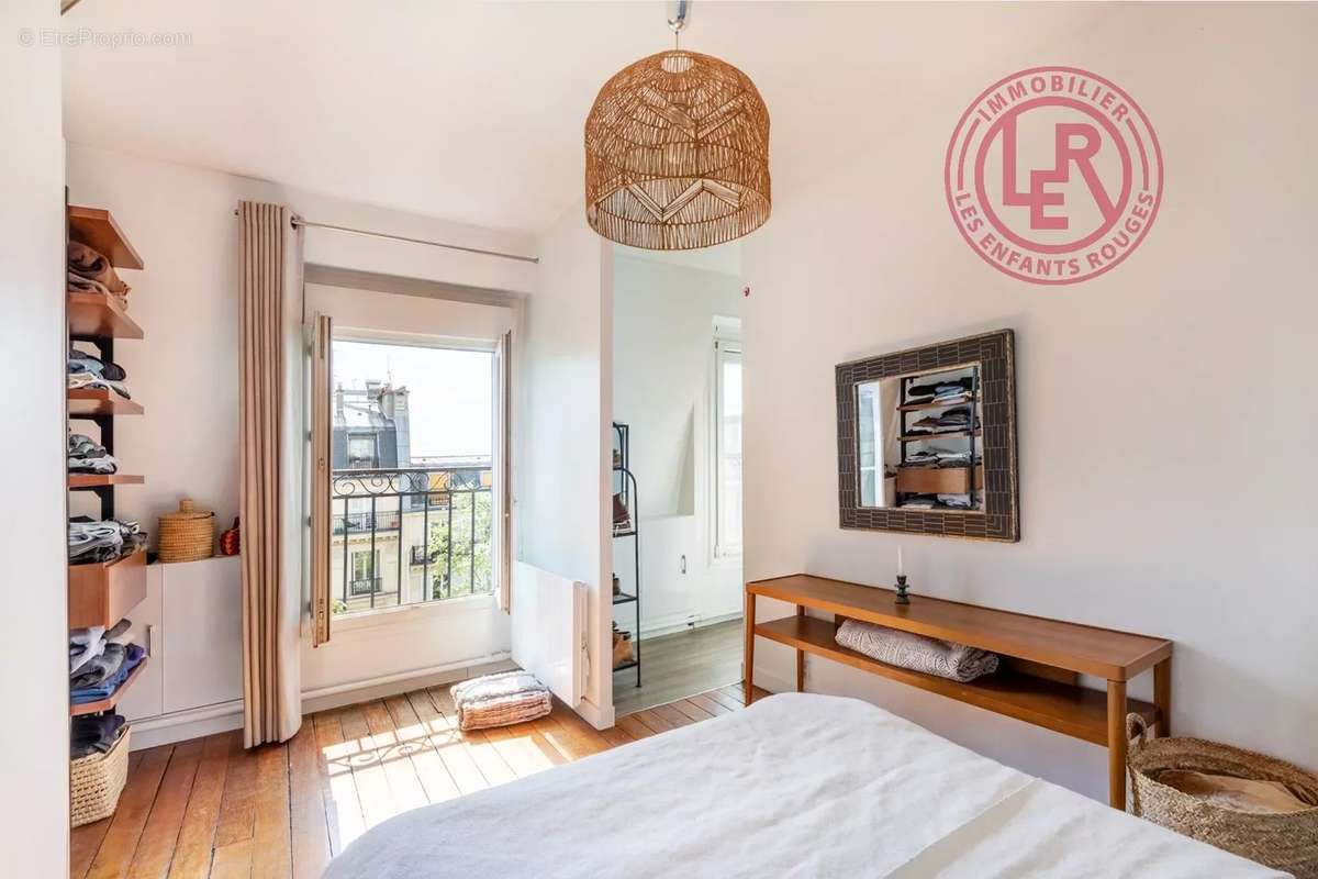 Appartement à PARIS-11E